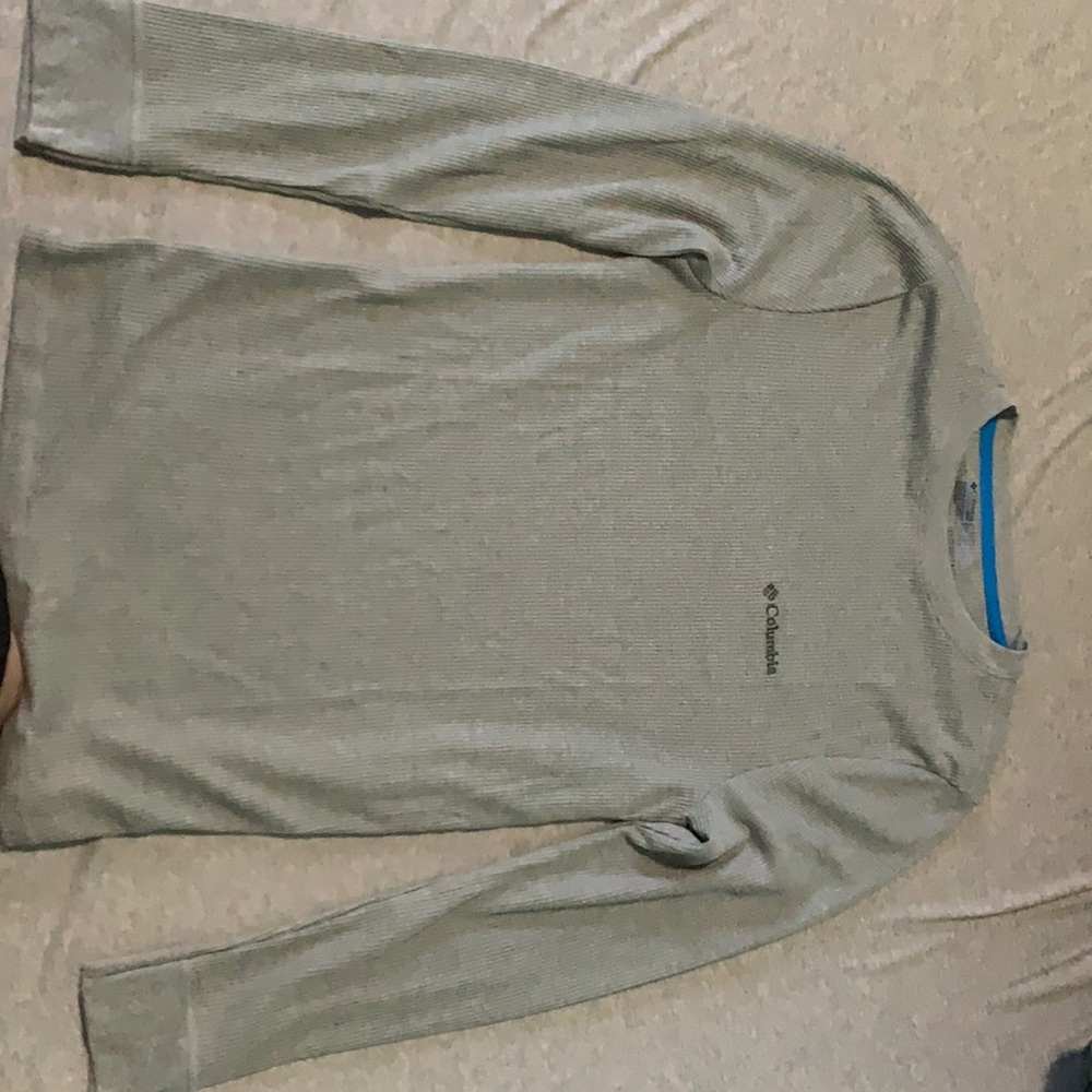 New: Columbia Long-sleeve shirt